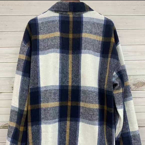 Women’s Blue Plaid Print Shacket Jacket Casual Button Front Long Sleeve NWT - Picture 5 of 8